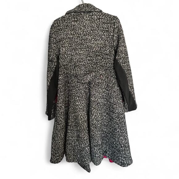 Torrid Women’s Textured Button Front Coat Black White Tweed Size 2 - Picture 3 of 7